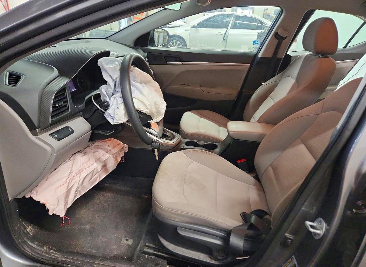 2019 HYUNDAI ELANTRA SE photo 19