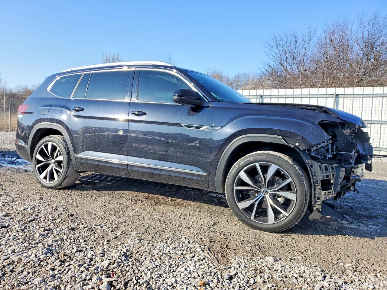 2024 VOLKSWAGEN ATLAS SEL PREMIUM R-LINE photo 4