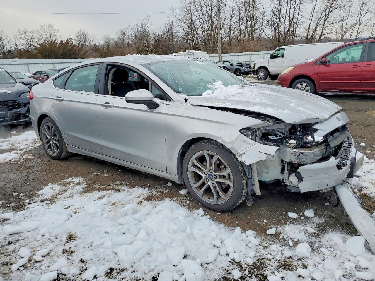 2017 FORD FUSION SE photo 4