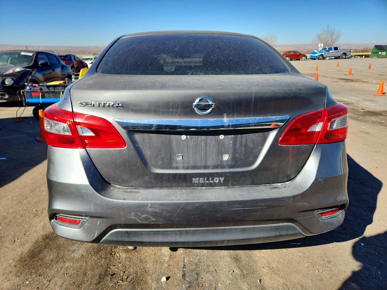 2019 NISSAN SENTRA S photo 6