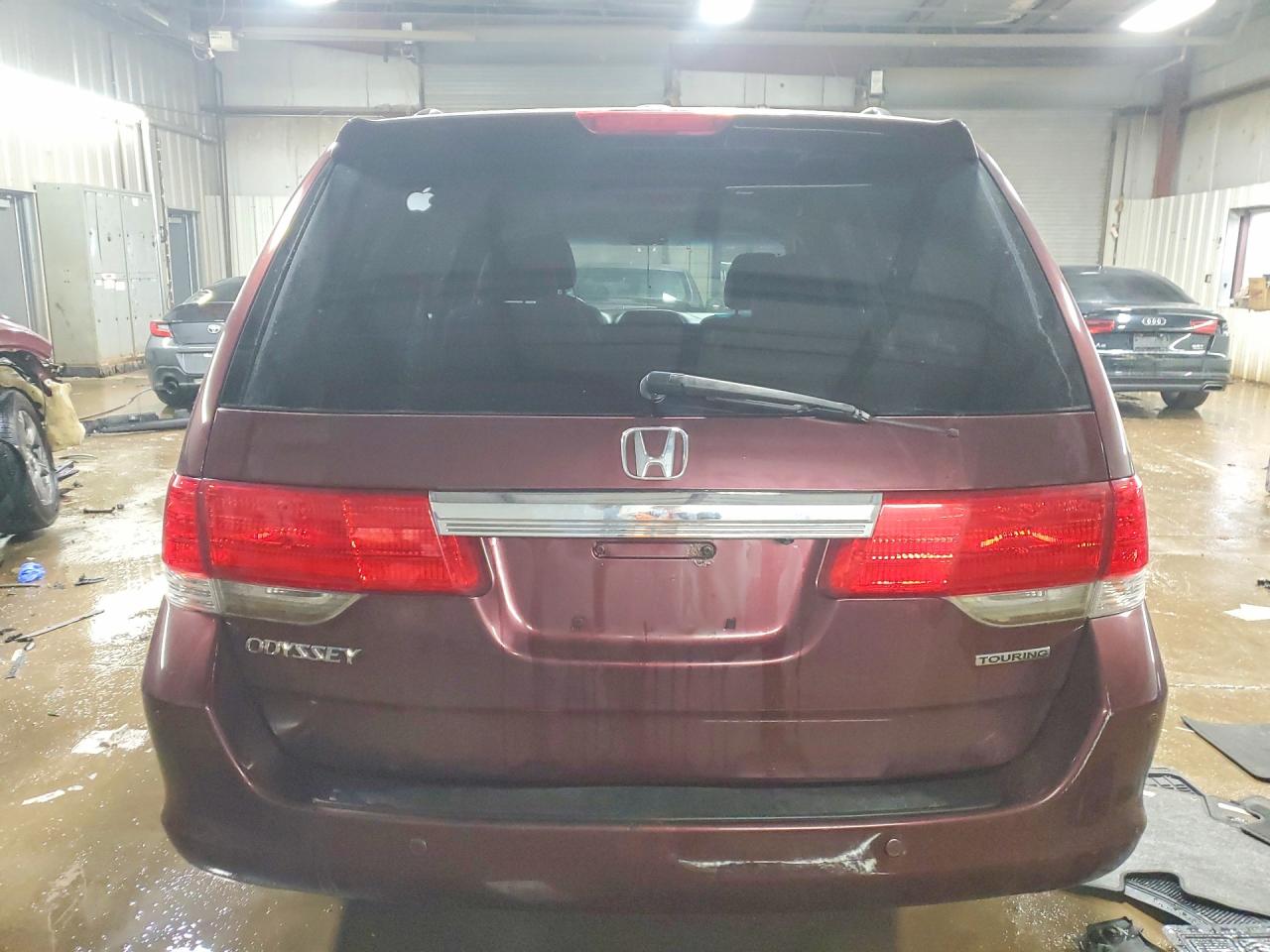 2010 HONDA ODYSSEY TOURING photo 16
