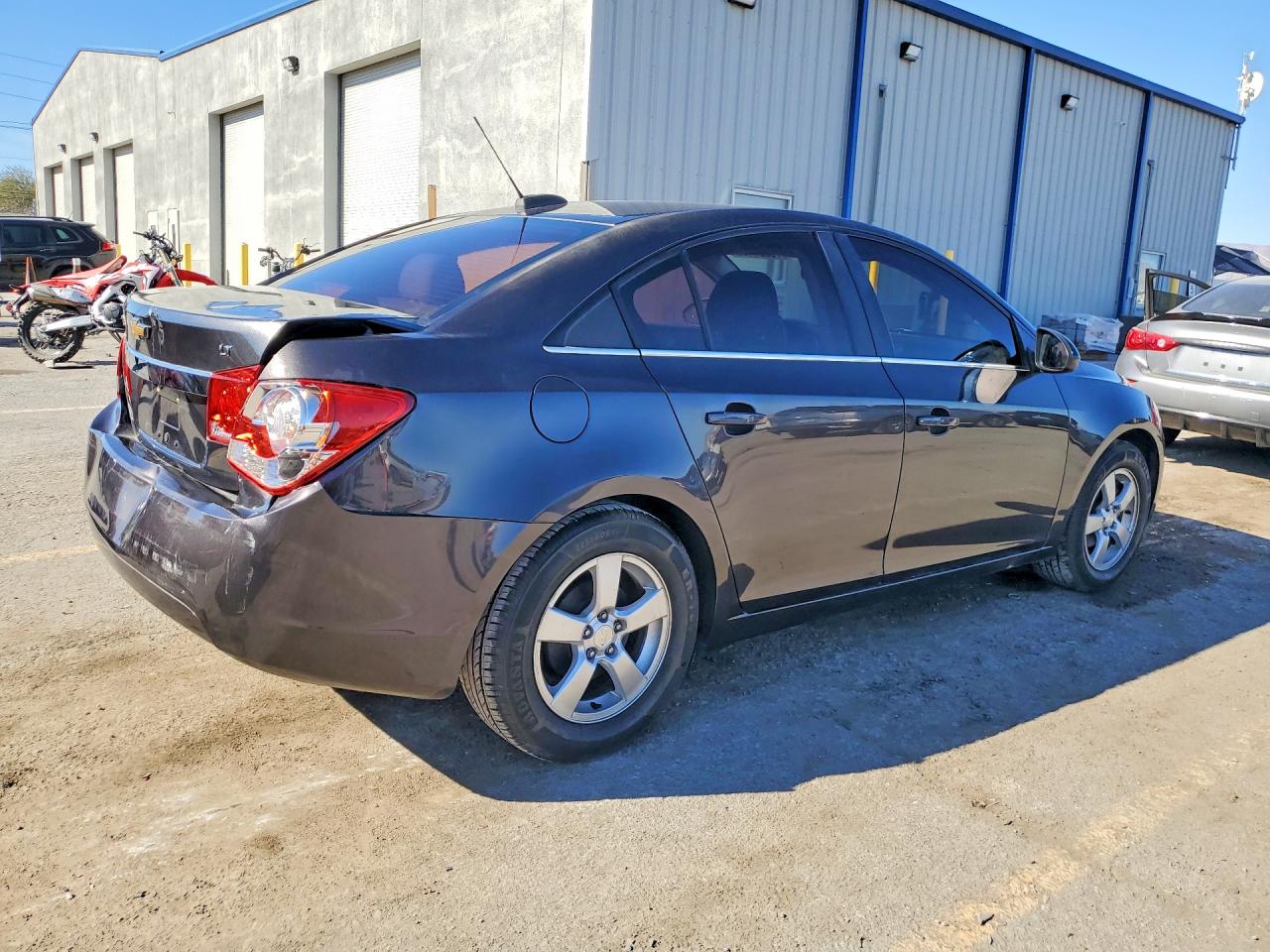 2016 CHEVROLET CRUZE LIMITED LT photo 7