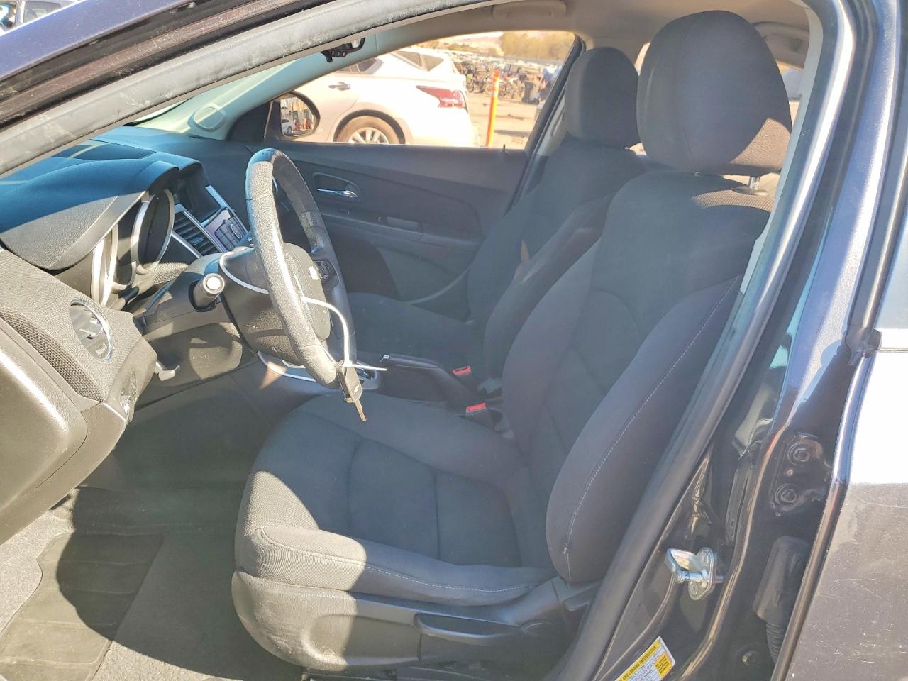 2016 CHEVROLET CRUZE LIMITED LT photo 19