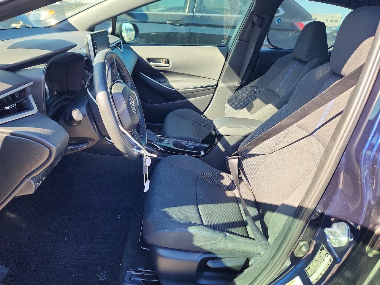 2021 TOYOTA COROLLA SE photo 13