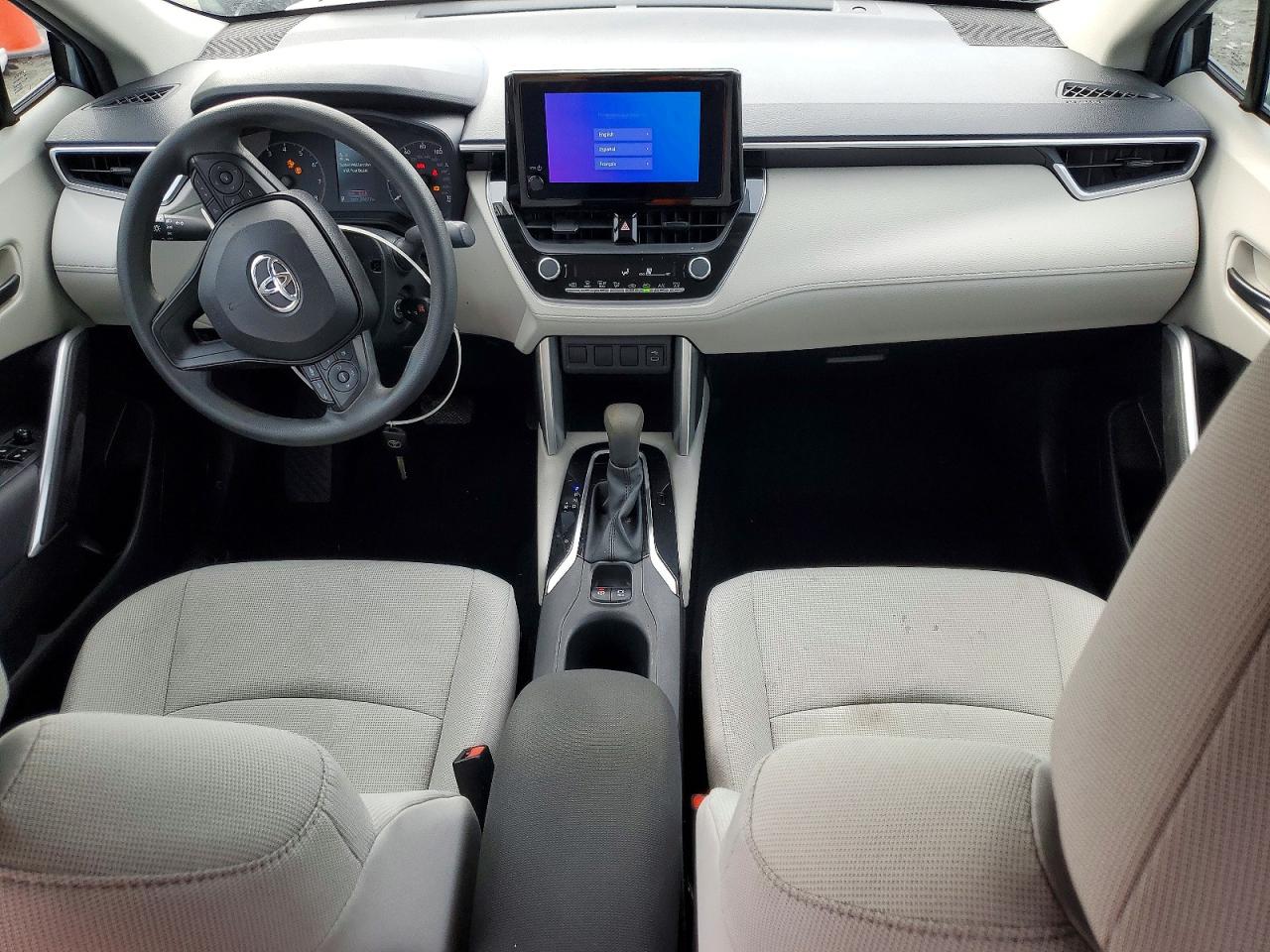 2023 TOYOTA COROLLA CROSS L photo 15