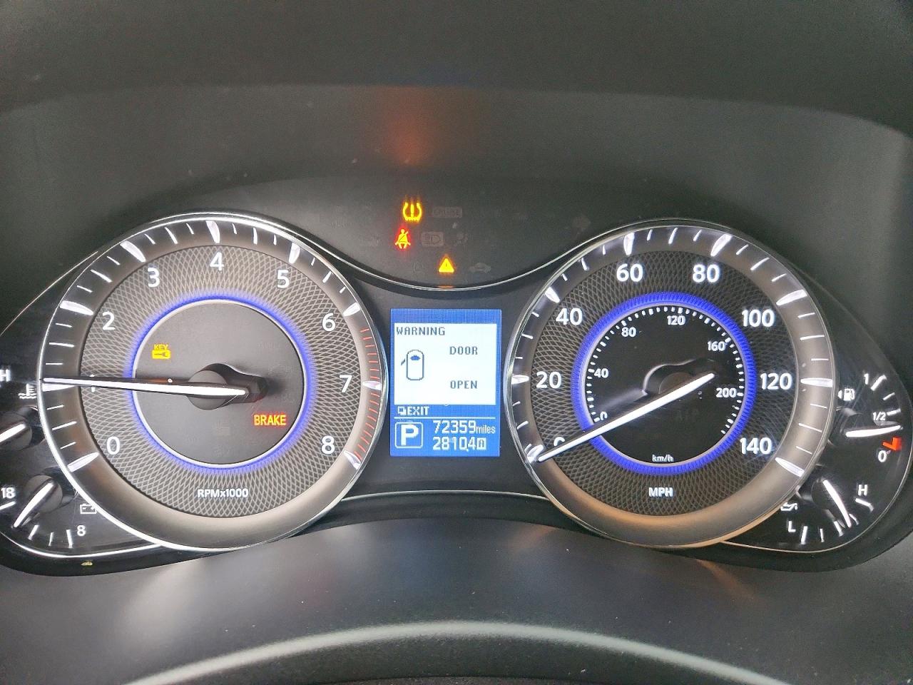 2018 INFINITI QX80 BASE photo 9