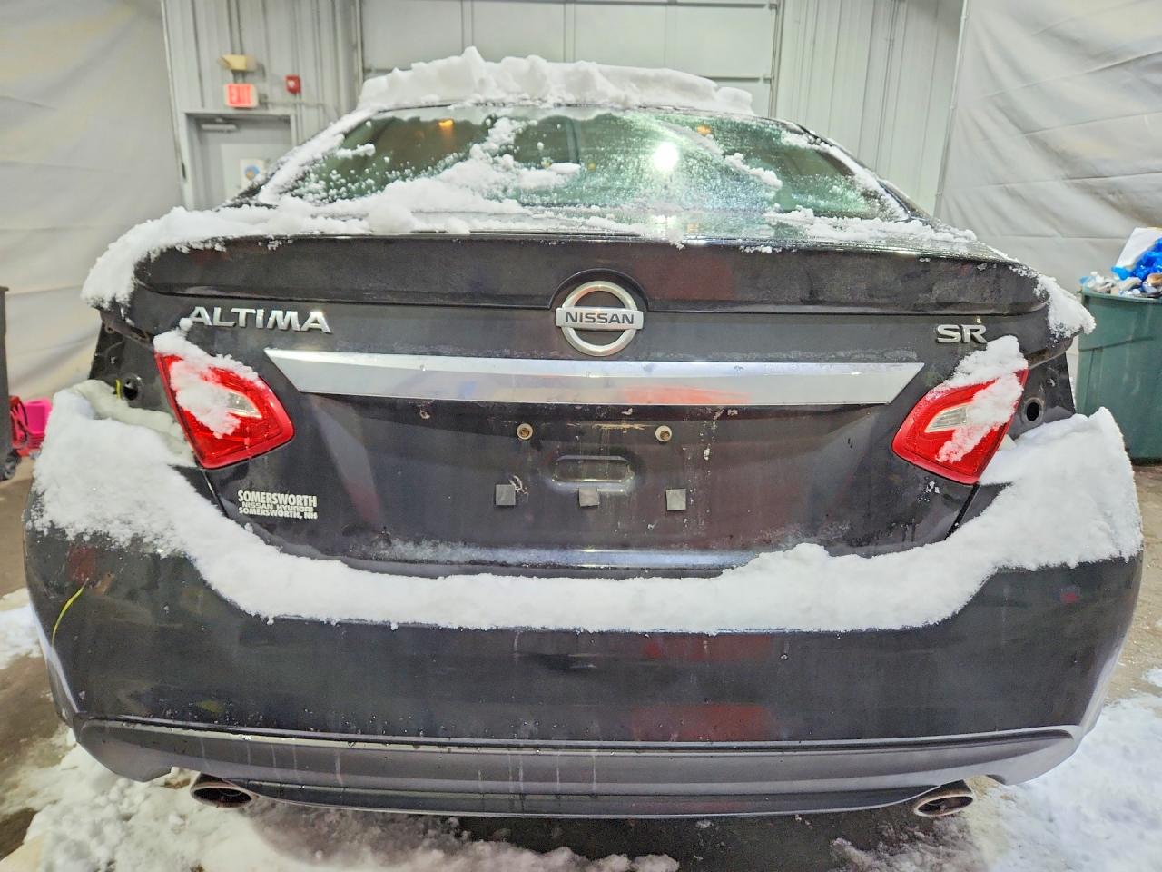 2016 NISSAN ALTIMA 2.5 SR photo 11