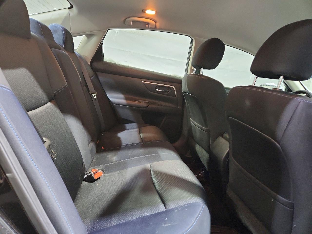 2016 NISSAN ALTIMA 2.5 SR photo 19