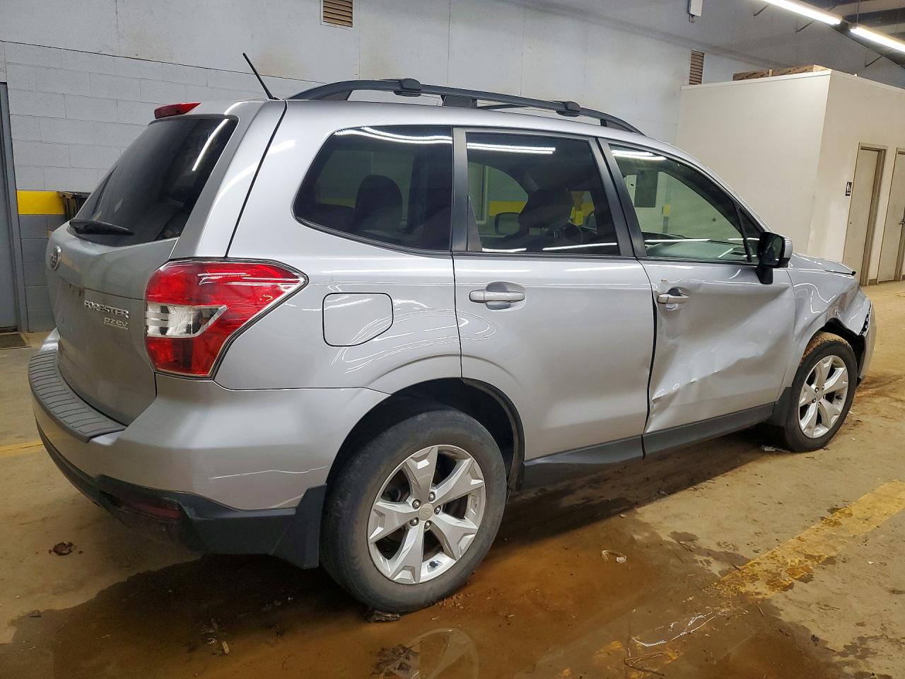 2015 SUBARU FORESTER 2.5I PREMIUM photo 3