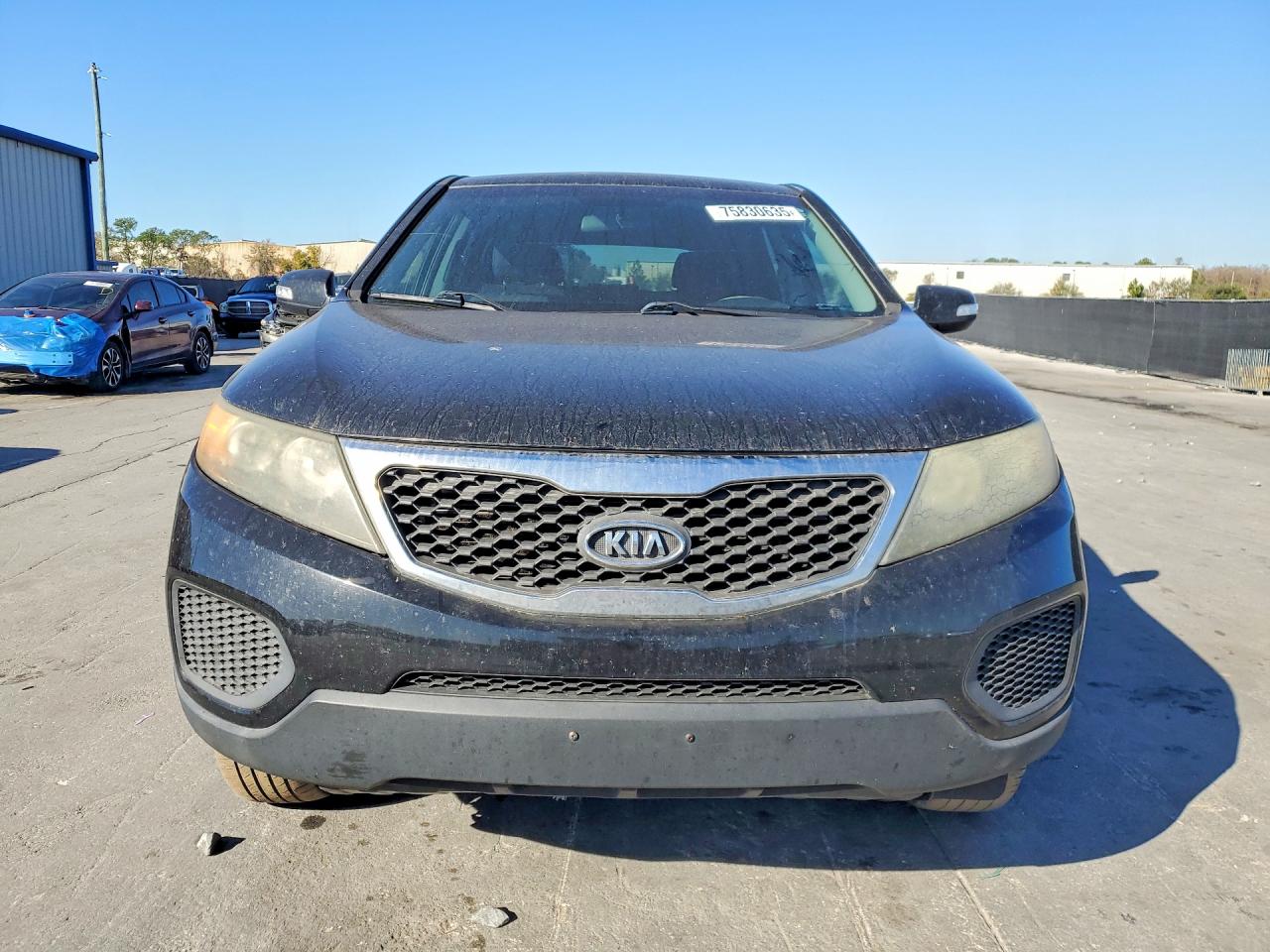2011 KIA SORENTO LX photo 5