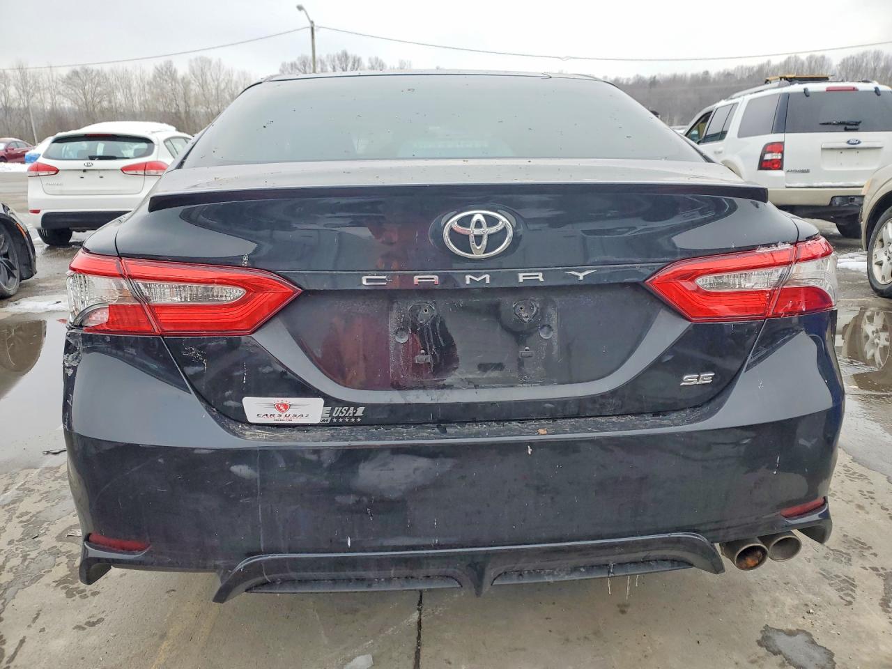 2018 TOYOTA CAMRY SE photo 11