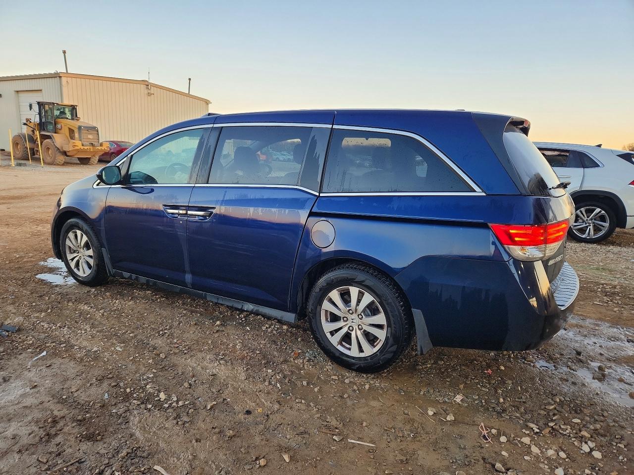 2016 HONDA ODYSSEY EXL photo 3