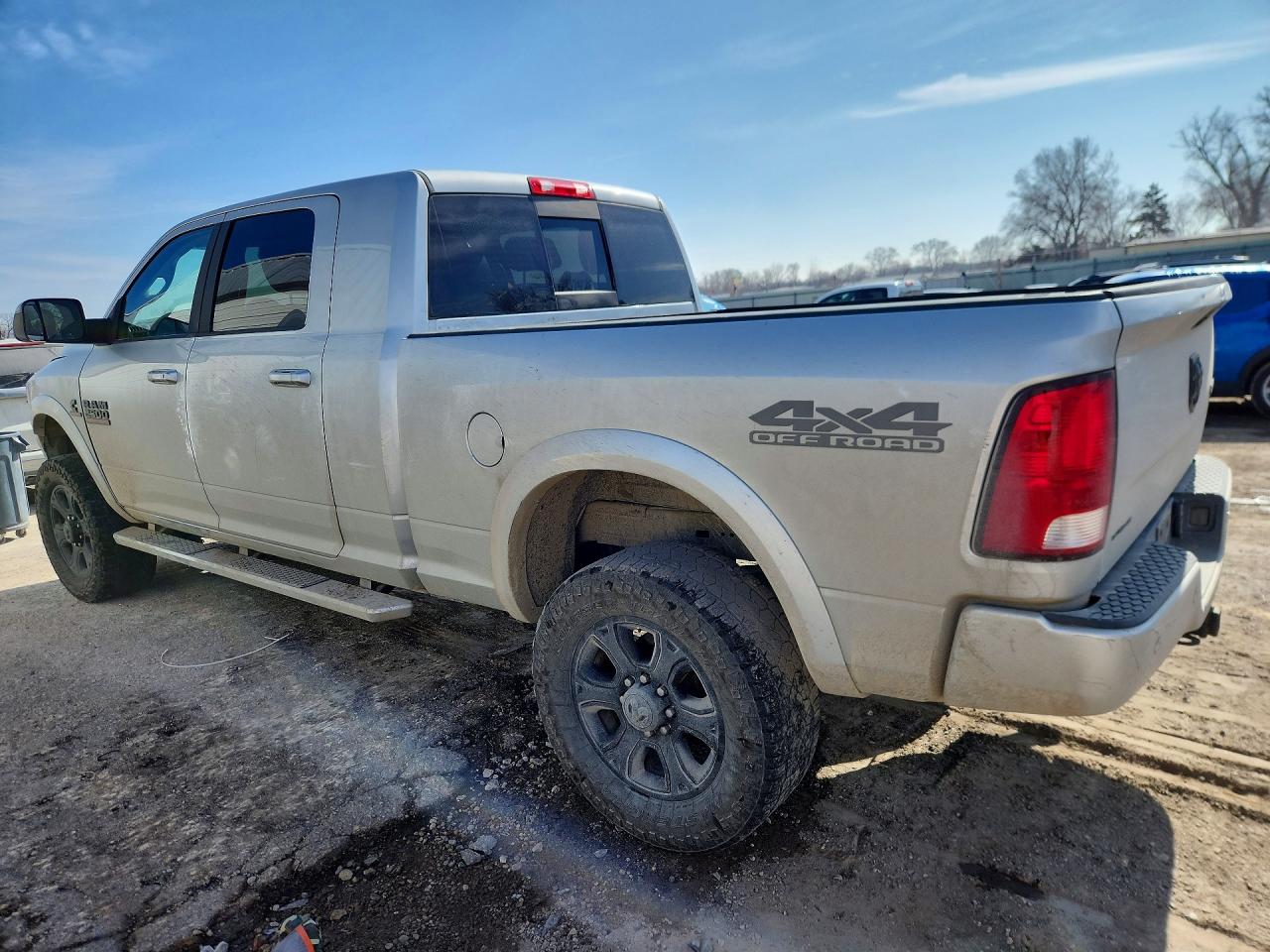 2018 RAM 2500 SLT photo 2
