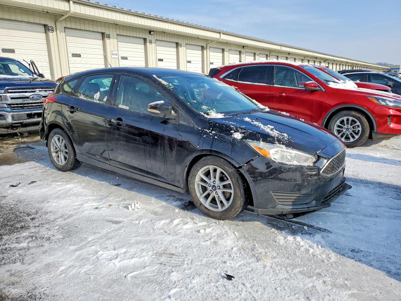 2018 FORD FOCUS SE photo 4