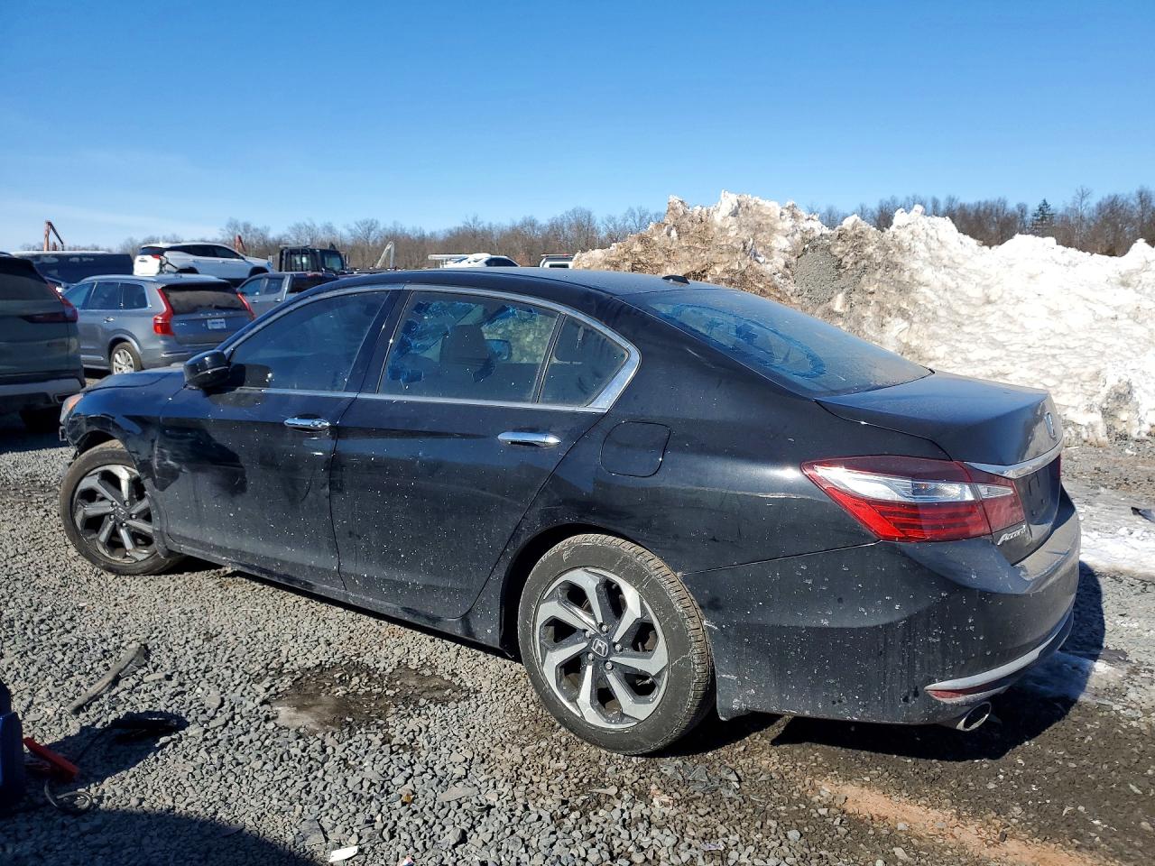 2017 HONDA ACCORD EXL photo 2