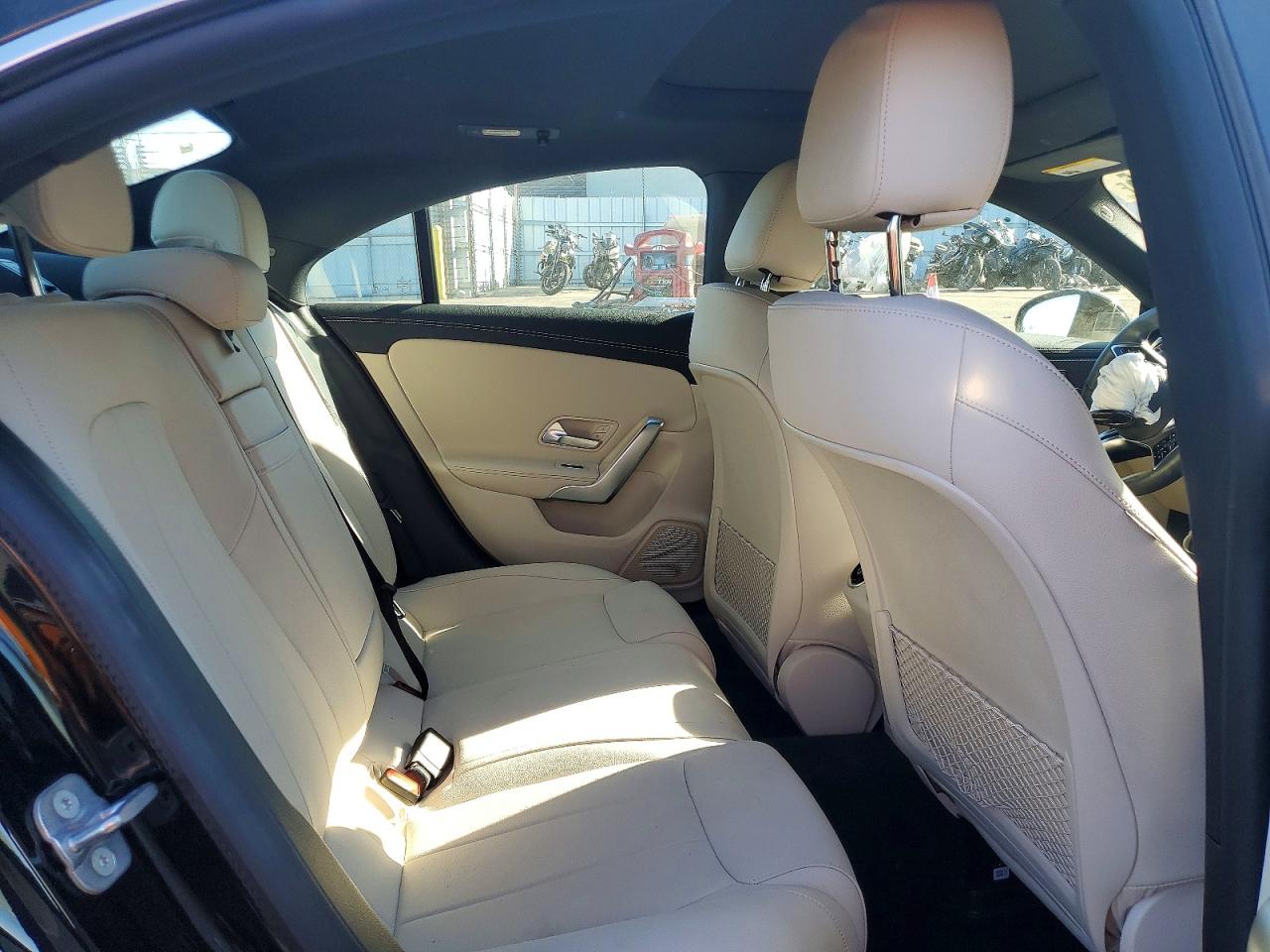 2025 MERCEDES-BENZ CLA 250 photo 10