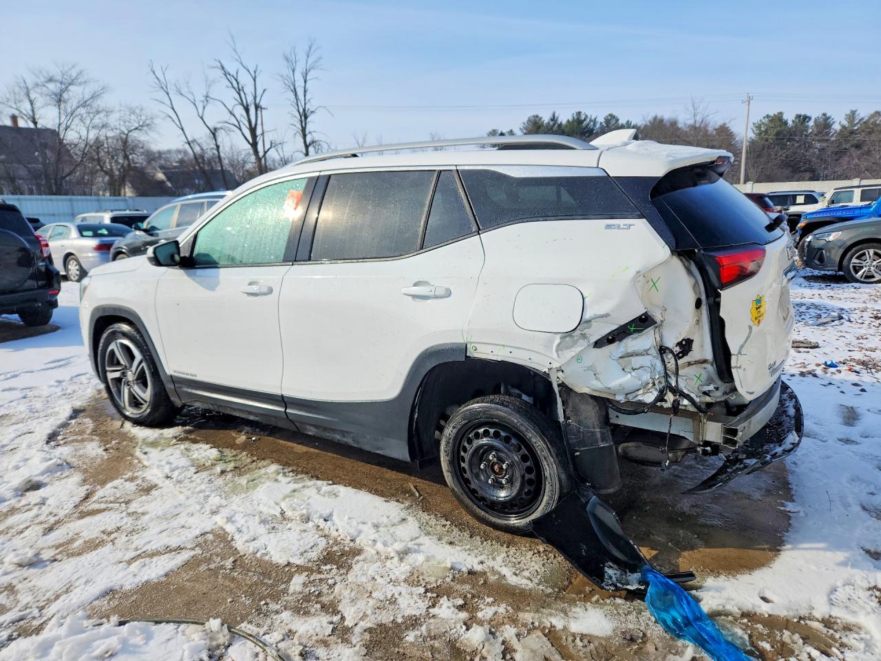 2019 GMC TERRAIN SLT photo 4