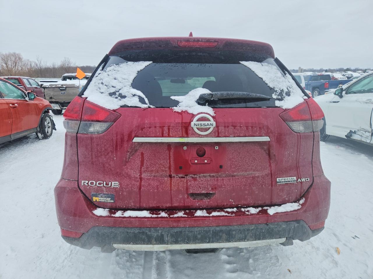 2020 NISSAN ROGUE S photo 6