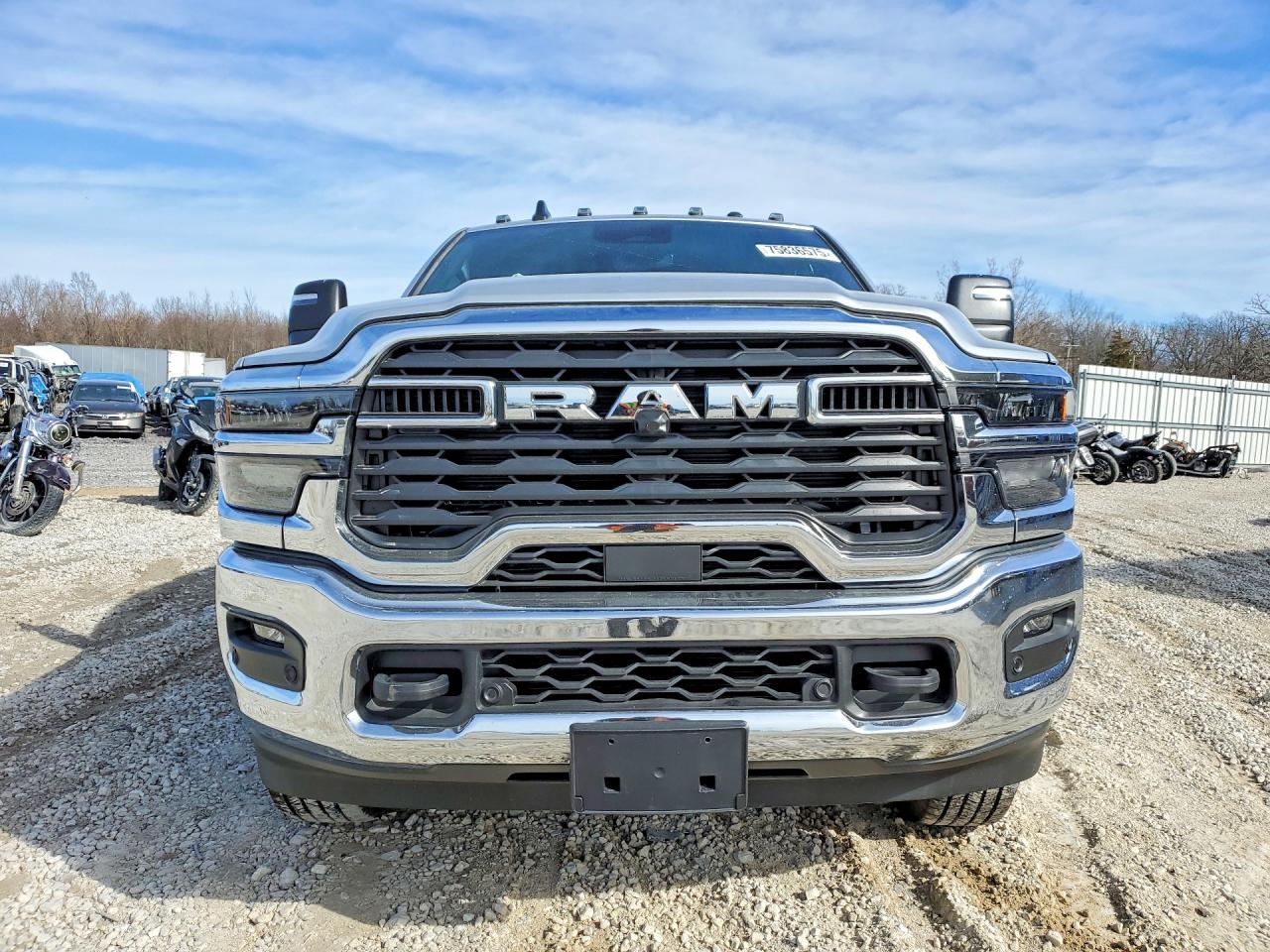 2026 RAM 2500 TRADESMAN photo 9