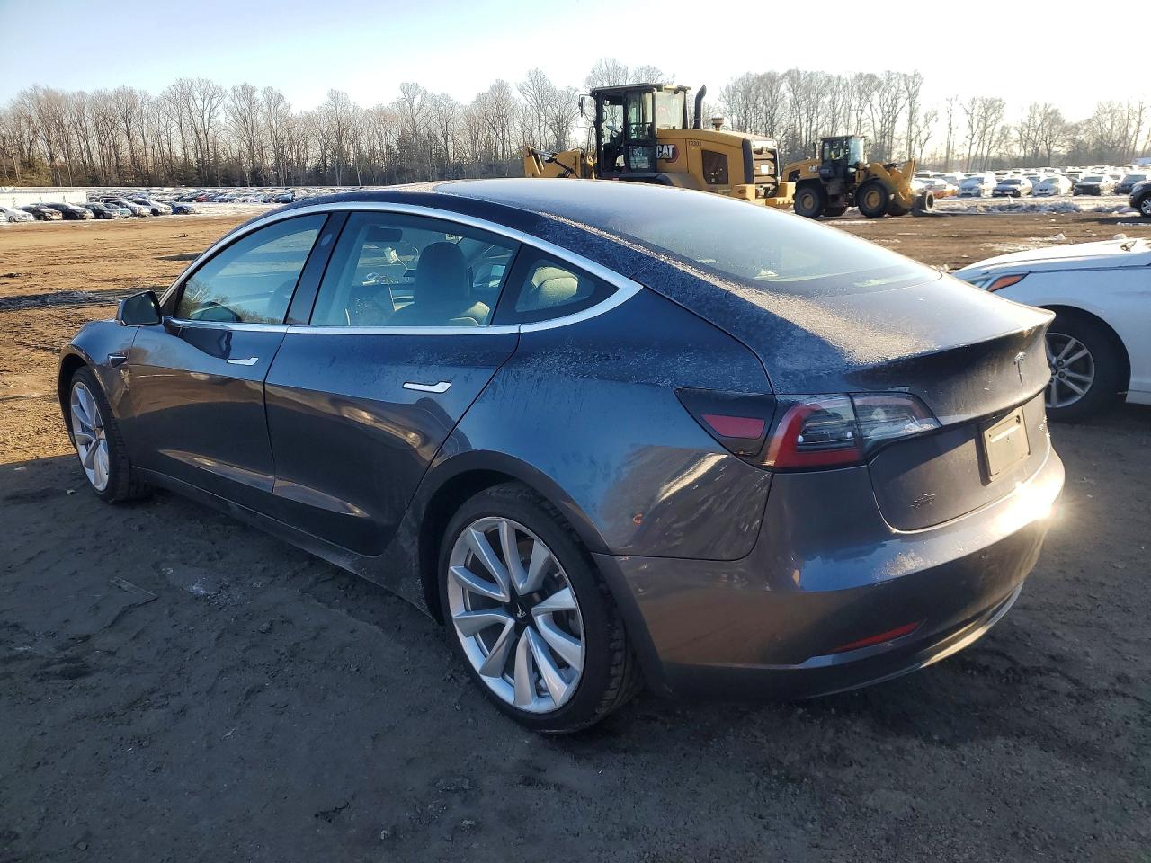 2020 TESLA MODEL 3 photo 4