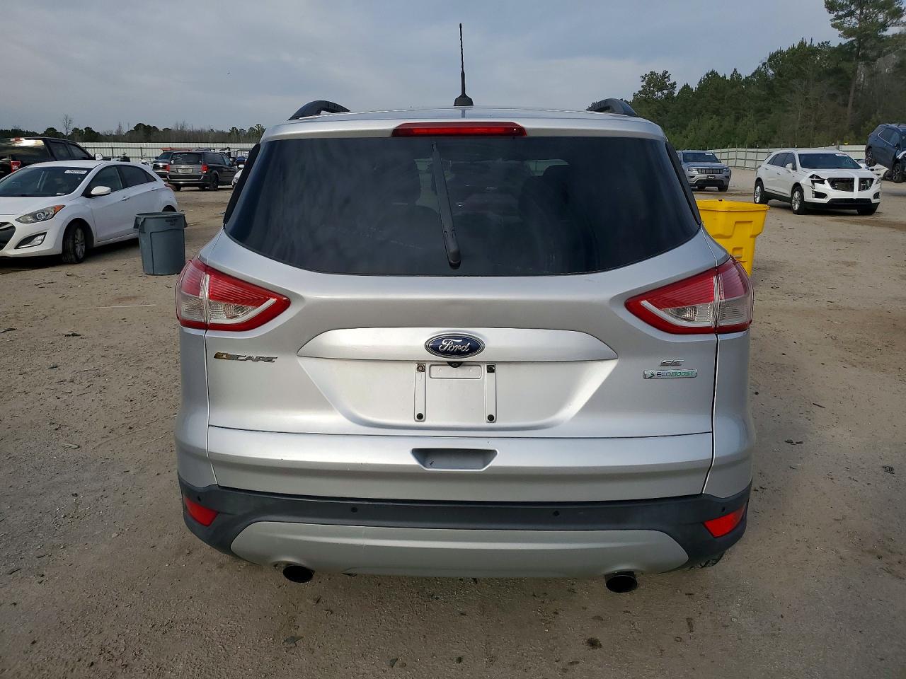 2014 FORD ESCAPE SE photo 6