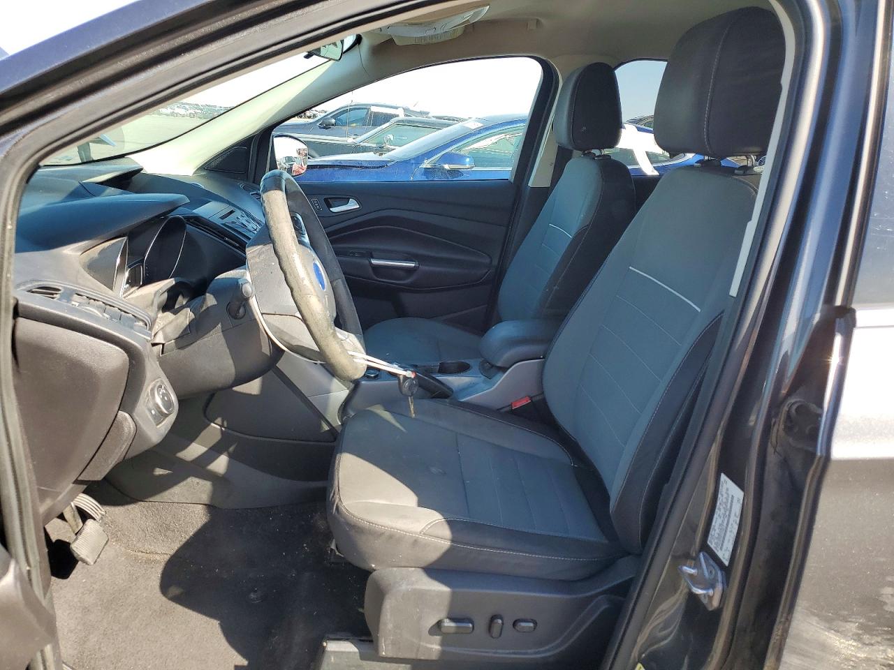 2015 FORD ESCAPE SE photo 13