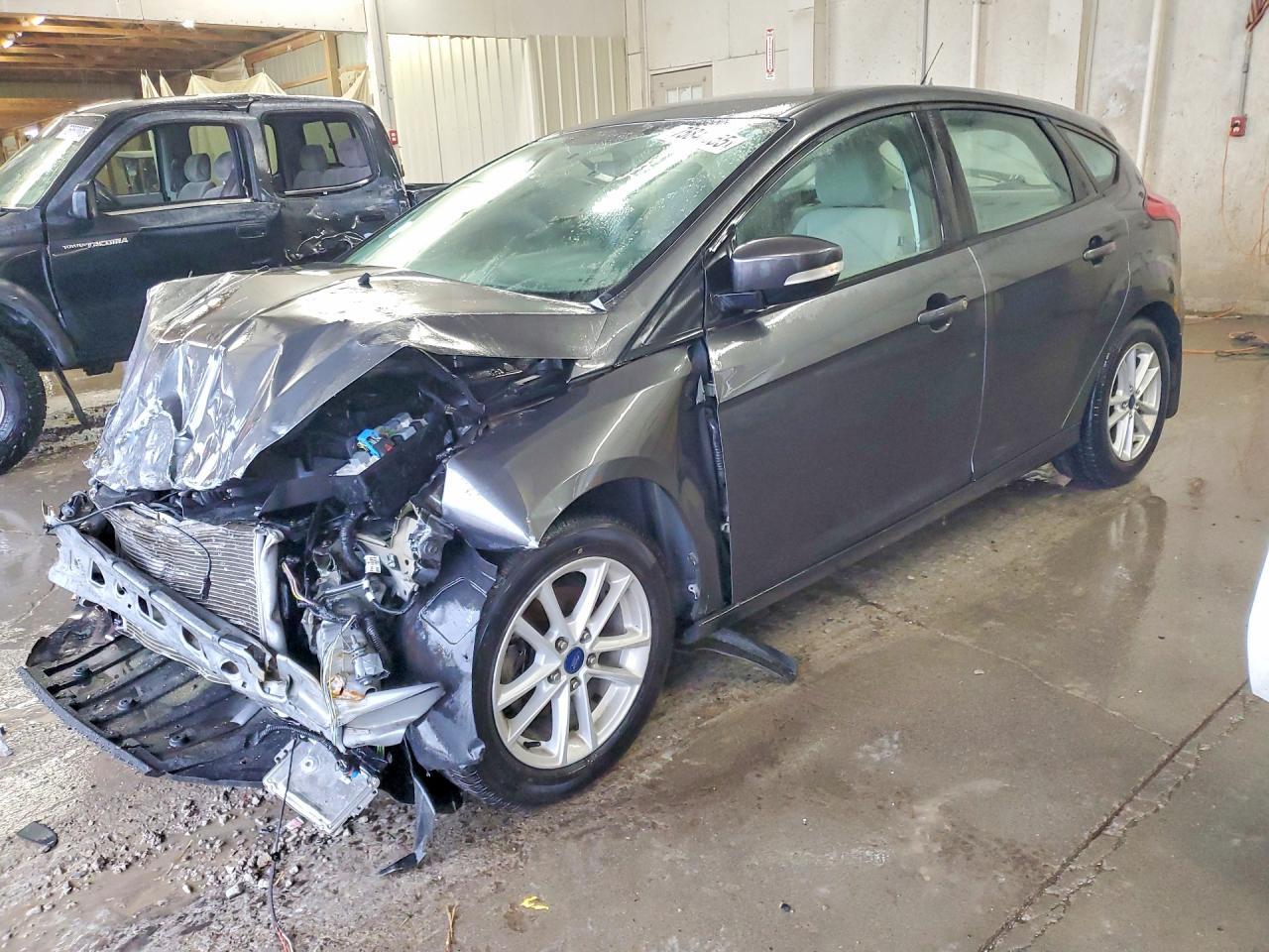 2017 FORD FOCUS