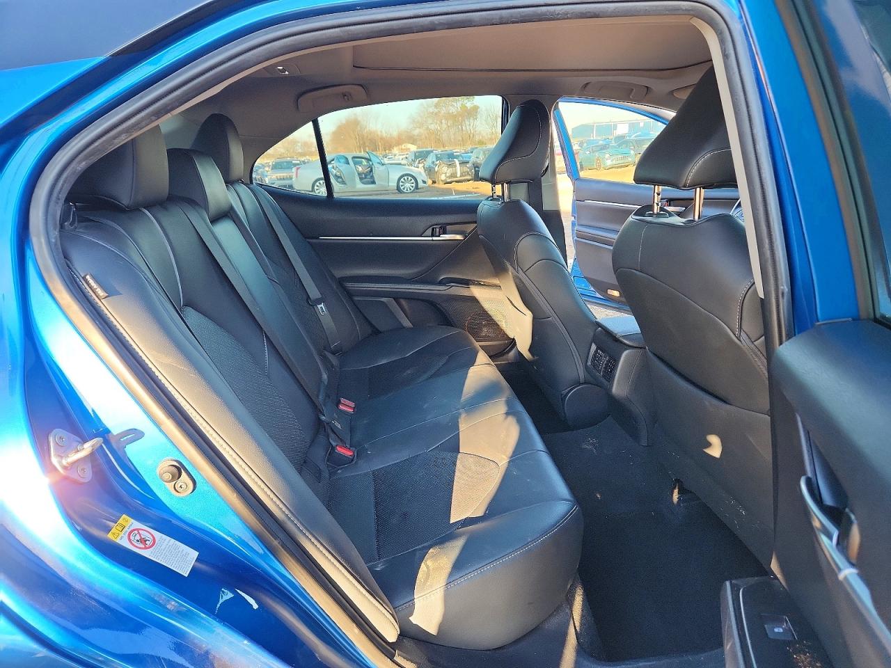 2019 TOYOTA CAMRY XSE V6 photo 10