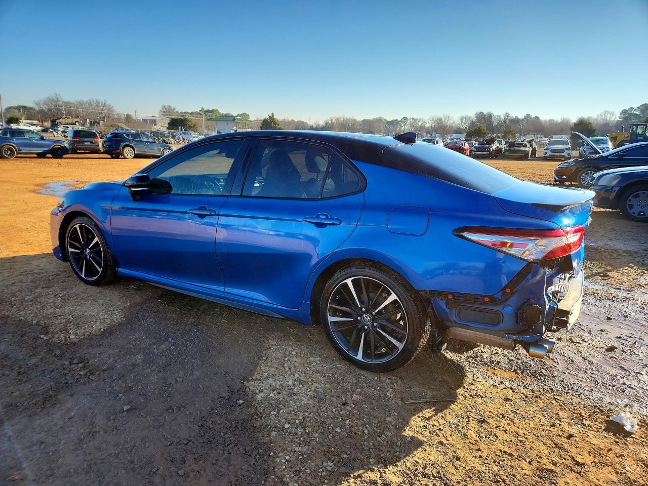 2019 TOYOTA CAMRY XSE V6 photo 2
