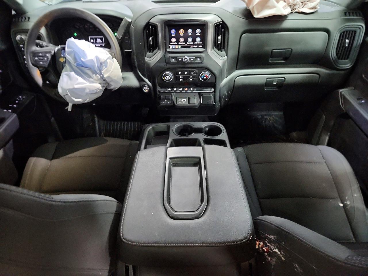 2025 CHEVROLET SILVERADO K1500 photo 8