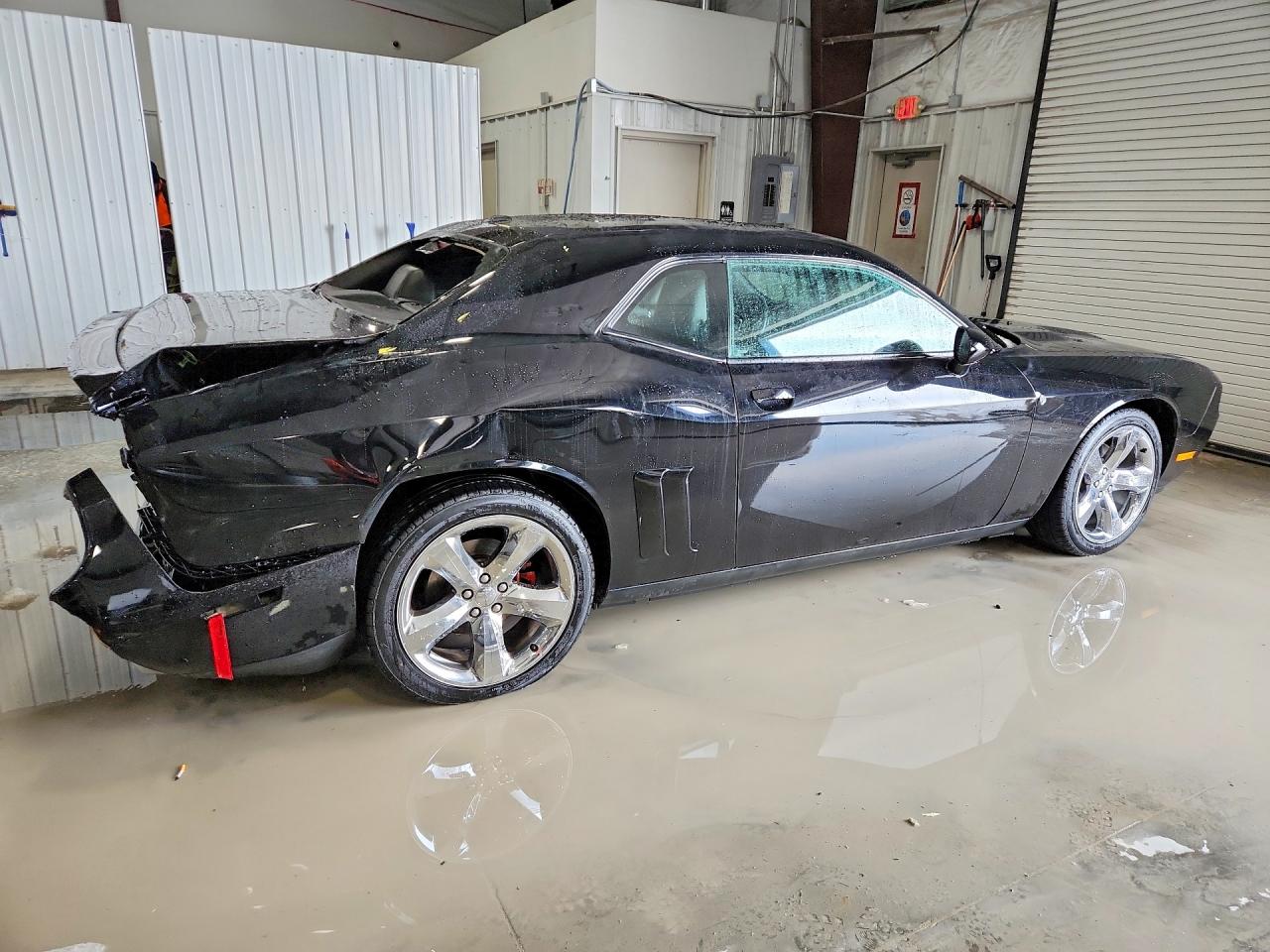 2012 DODGE CHALLENGER SXT photo 5