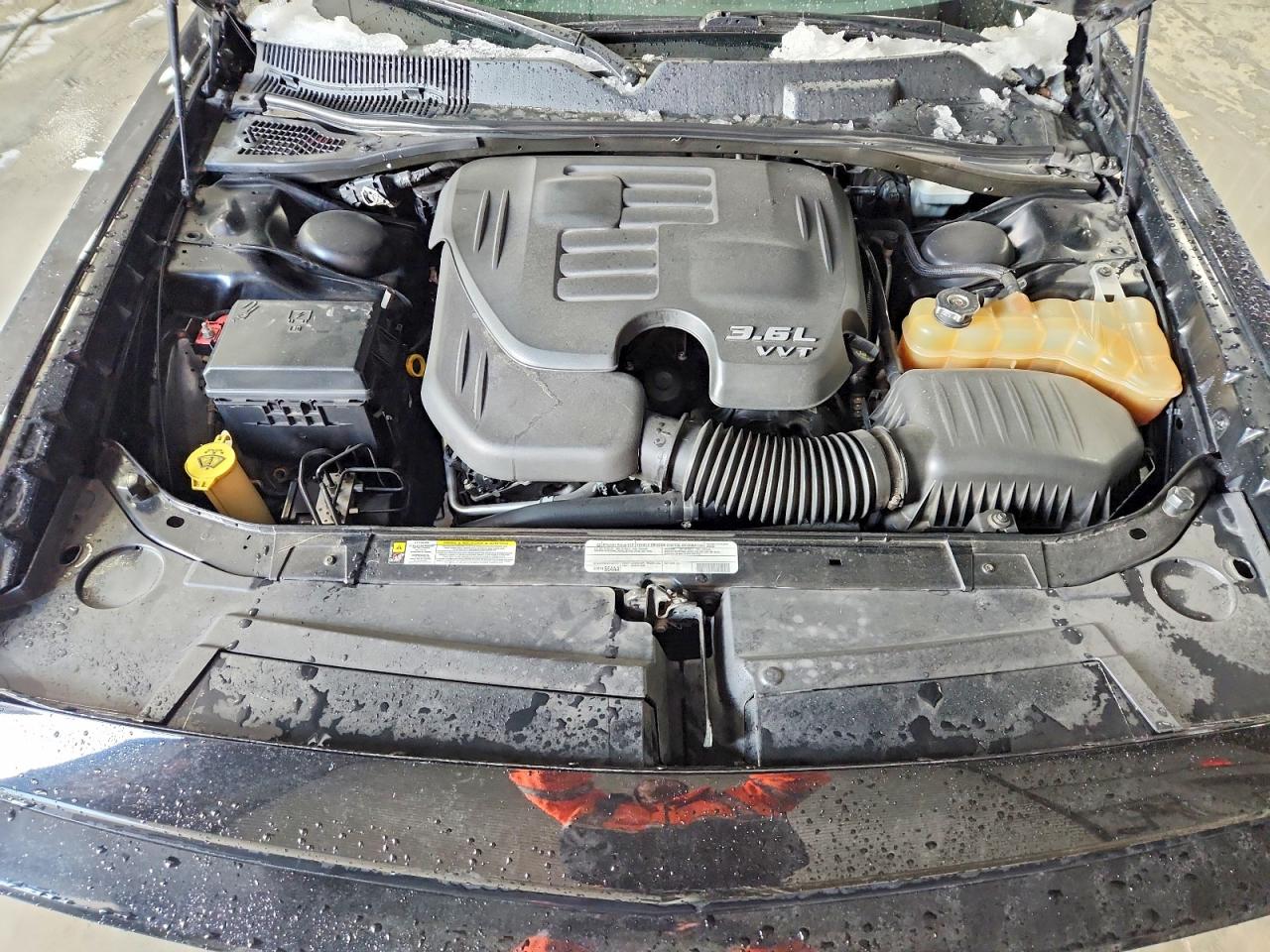 2012 DODGE CHALLENGER SXT photo 21