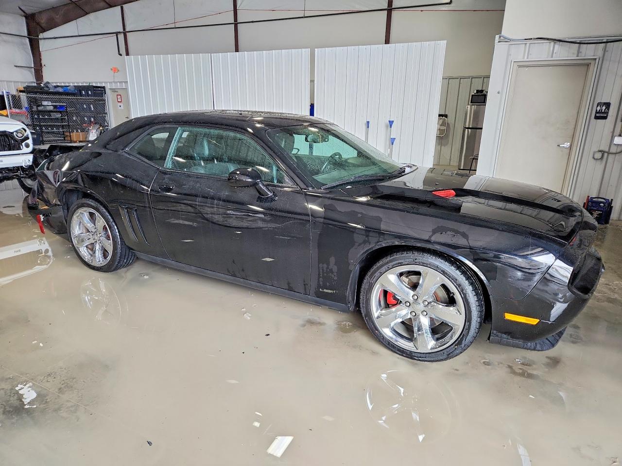 2012 DODGE CHALLENGER SXT photo 7