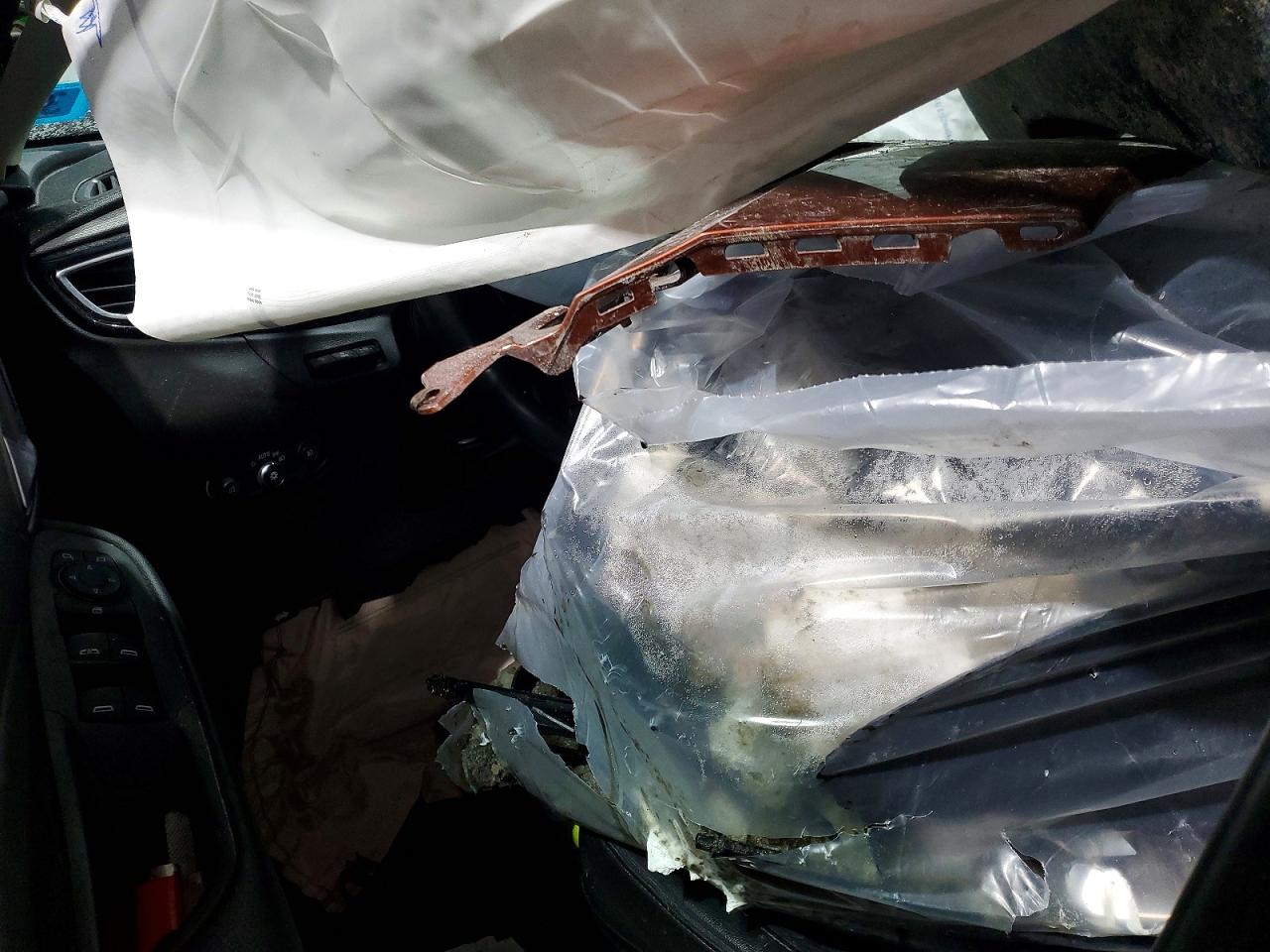 2020 BUICK ENCORE GX SELECT photo 8