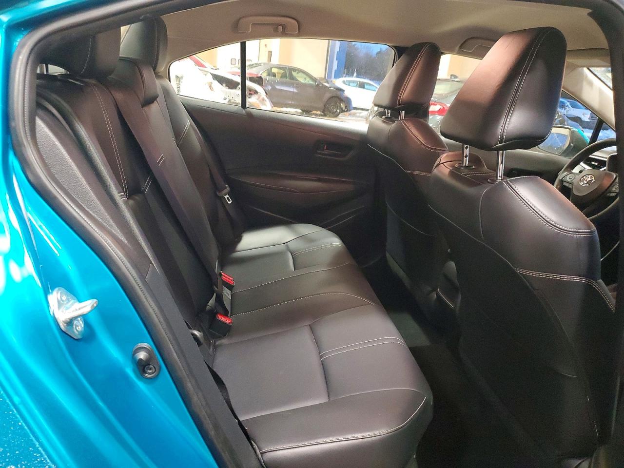 2022 TOYOTA COROLLA LE photo 10