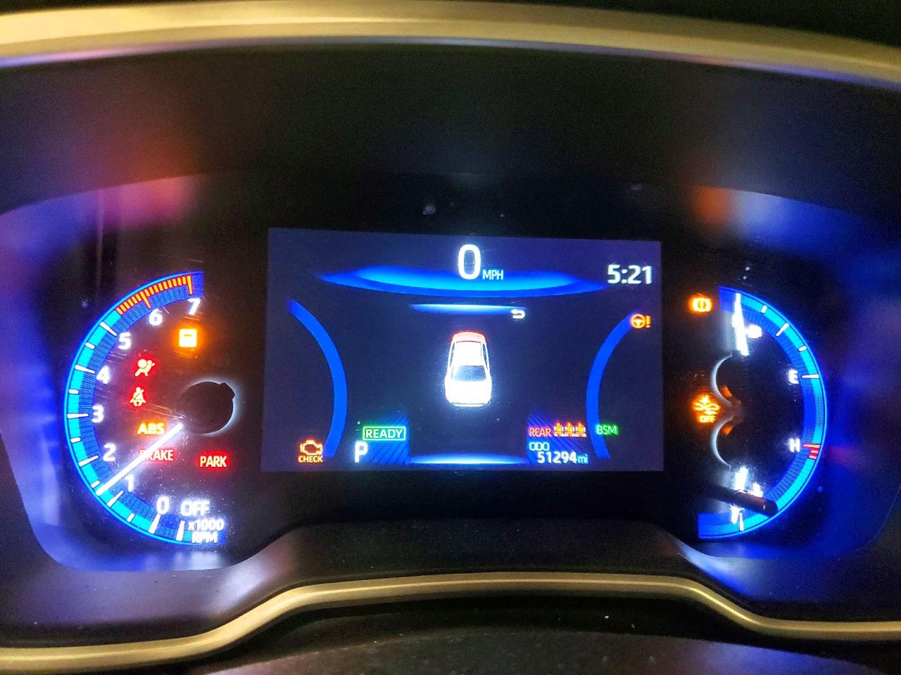 2022 TOYOTA COROLLA LE photo 9