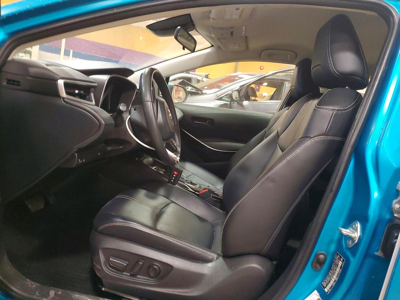 2022 TOYOTA COROLLA LE photo 7