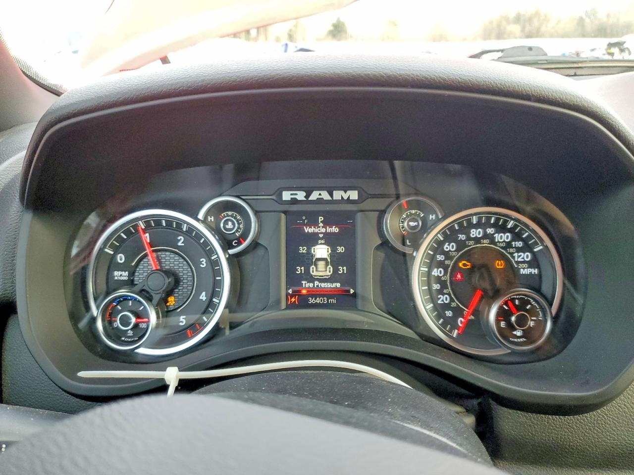 2023 RAM 1500 BIG HORN/LONE STAR photo 25