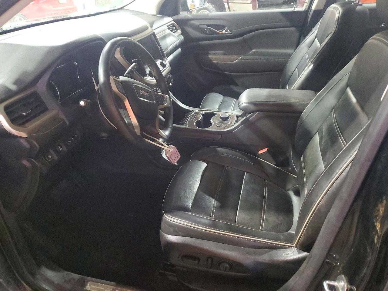 2021 GMC ACADIA DENALI photo 13