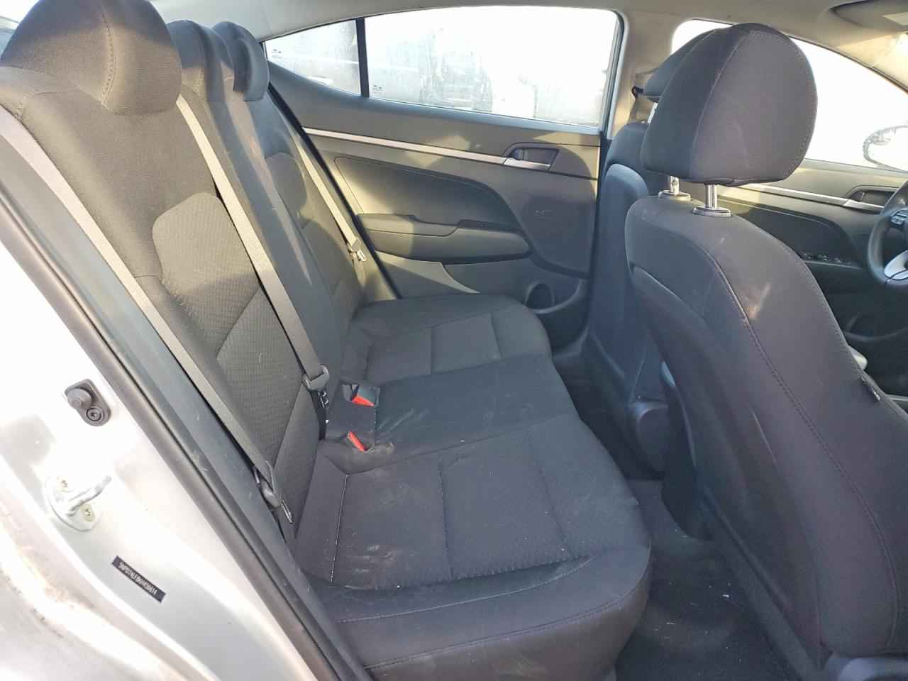 2019 HYUNDAI ELANTRA SE photo 19