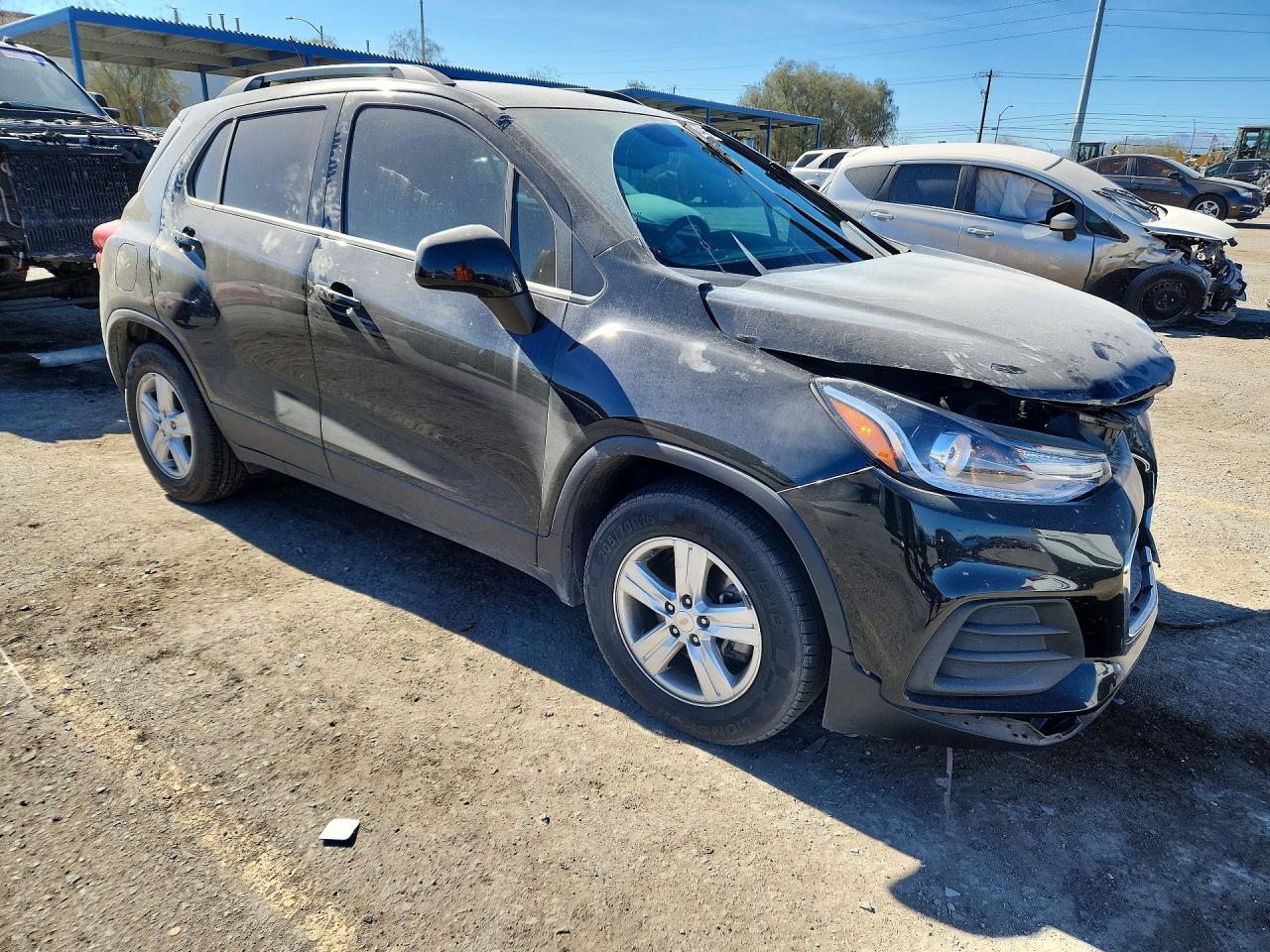 2021 CHEVROLET TRAX 1LT photo 4