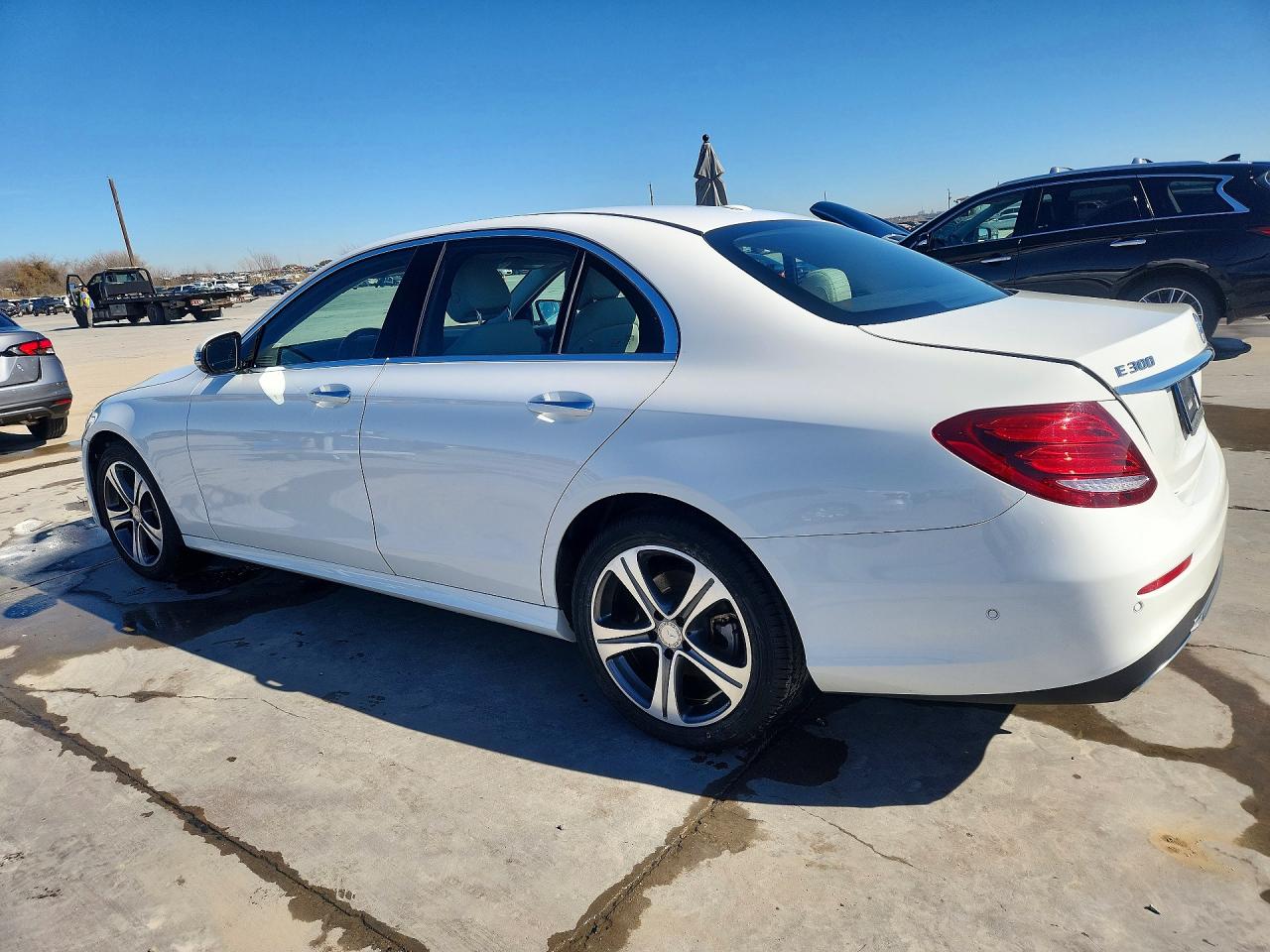 2017 MERCEDES-BENZ E 300 photo 4