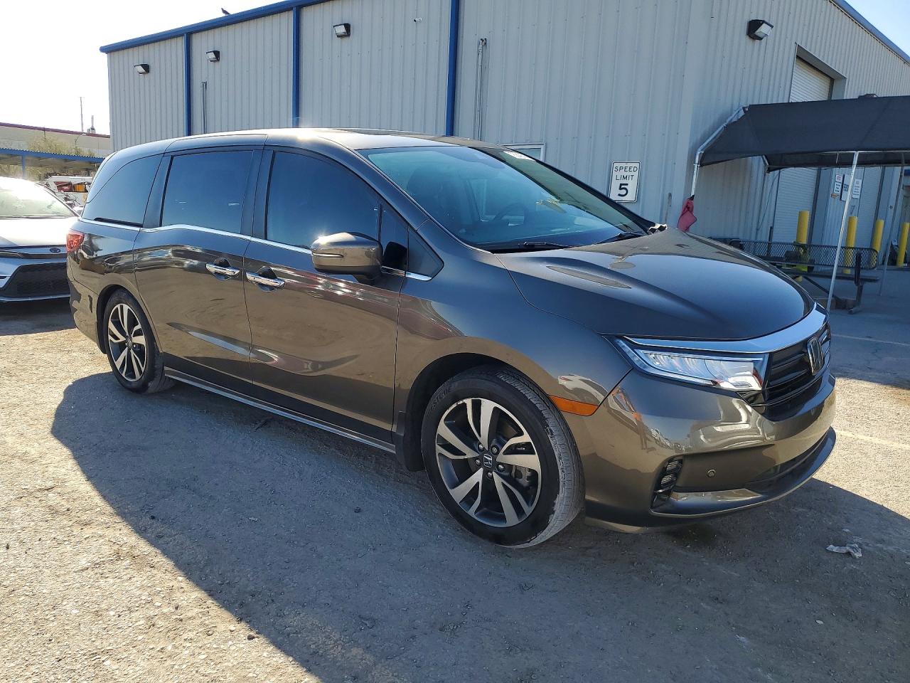 2023 HONDA ODYSSEY TOURING photo 10