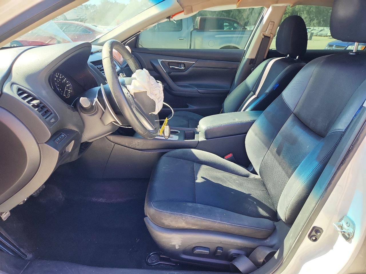 2017 NISSAN ALTIMA 2.5 SR photo 7