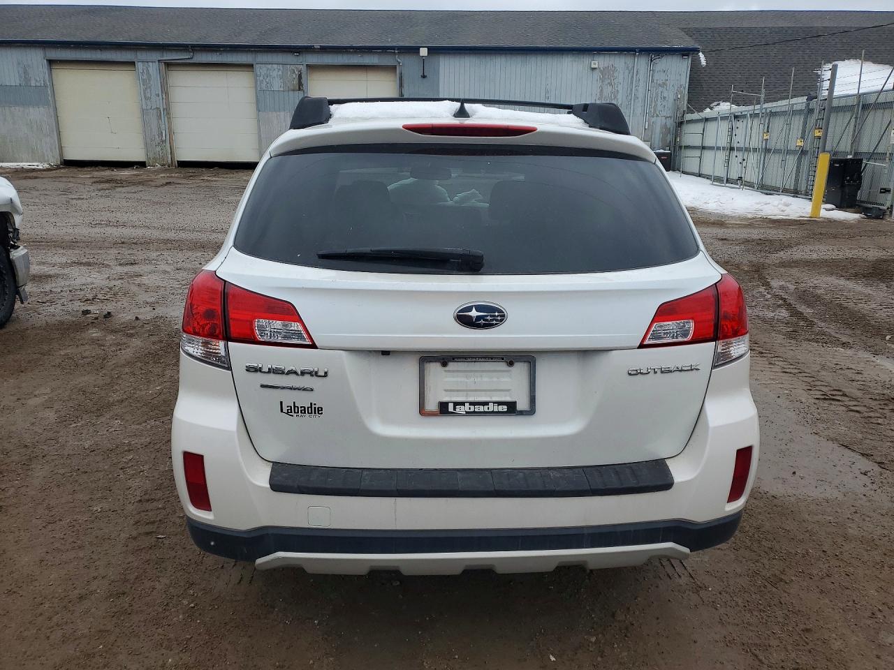 2014 SUBARU OUTBACK 2.5I LIMITED photo 6
