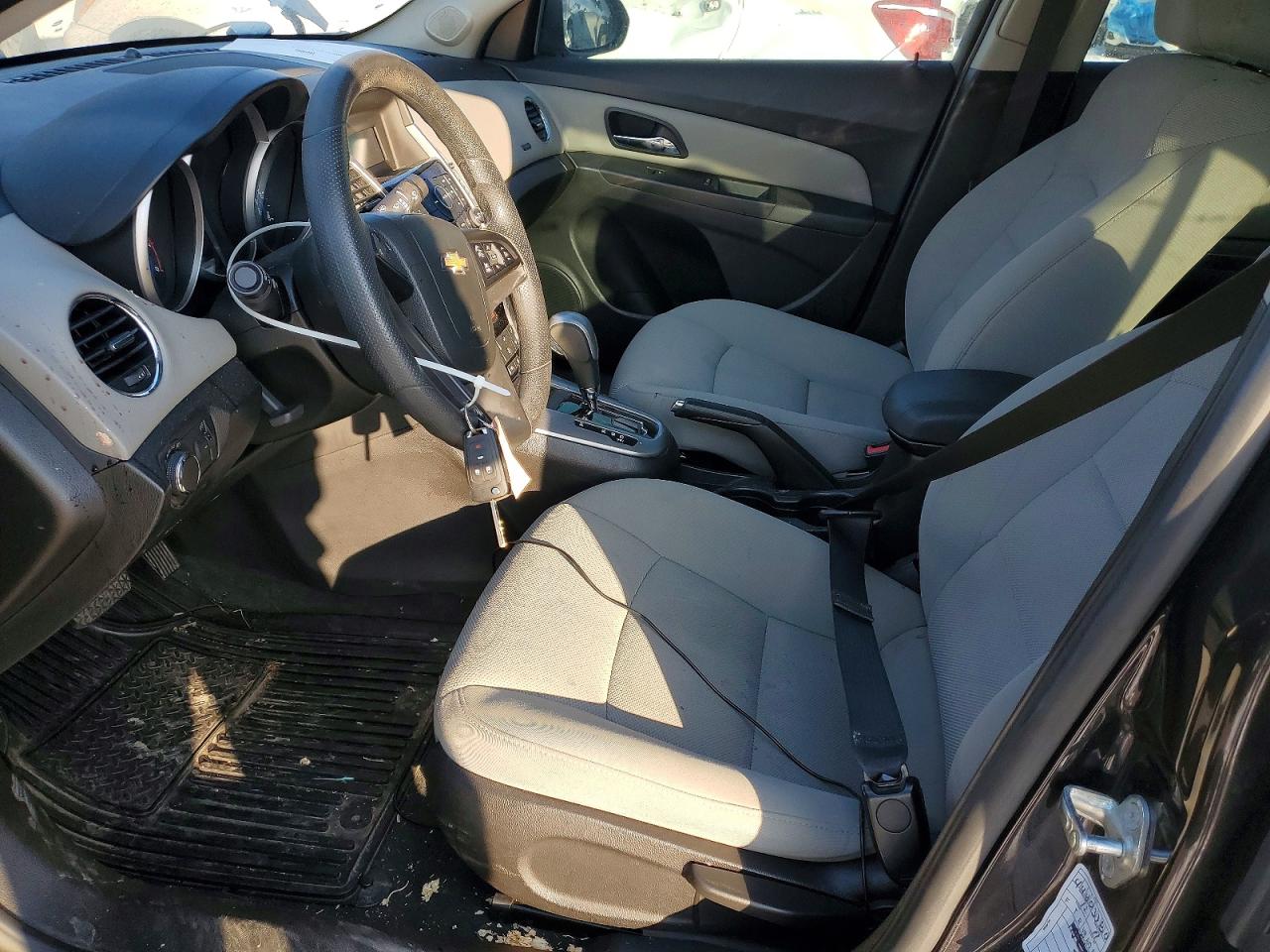 2016 CHEVROLET CRUZE LIMITED LT photo 13
