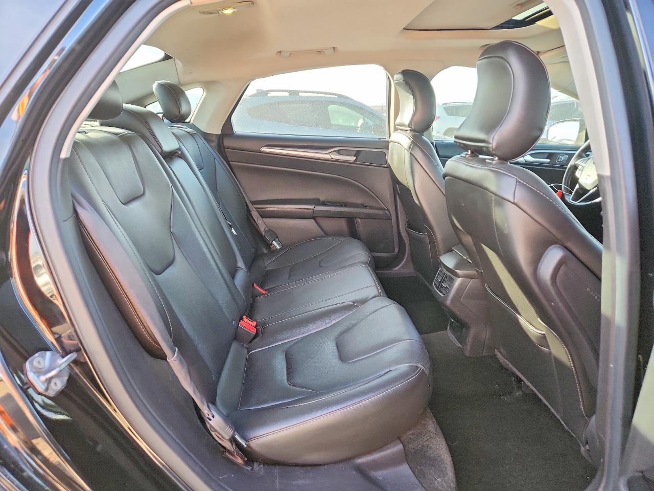 2016 FORD FUSION TITANIUM photo 19