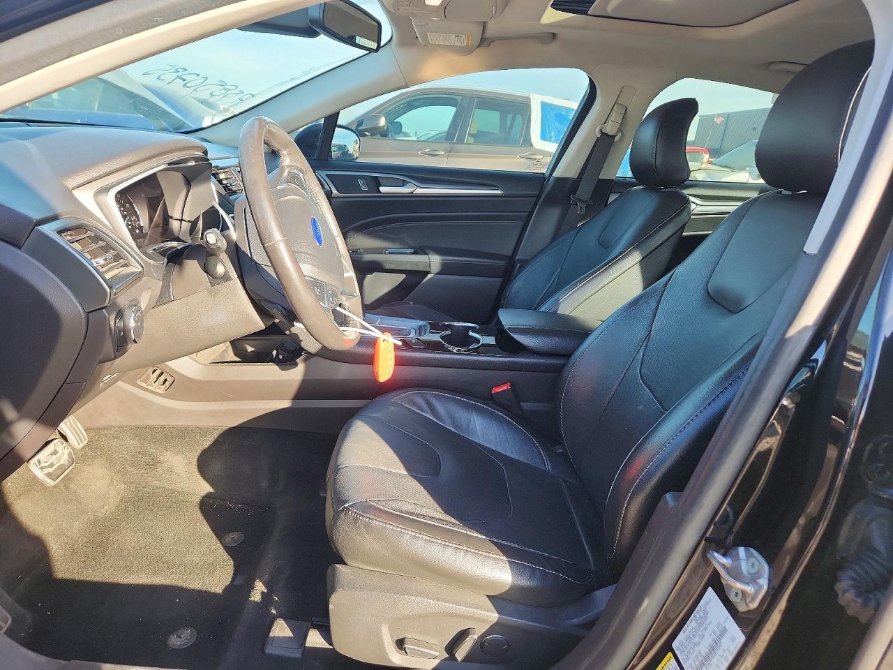 2016 FORD FUSION TITANIUM photo 13