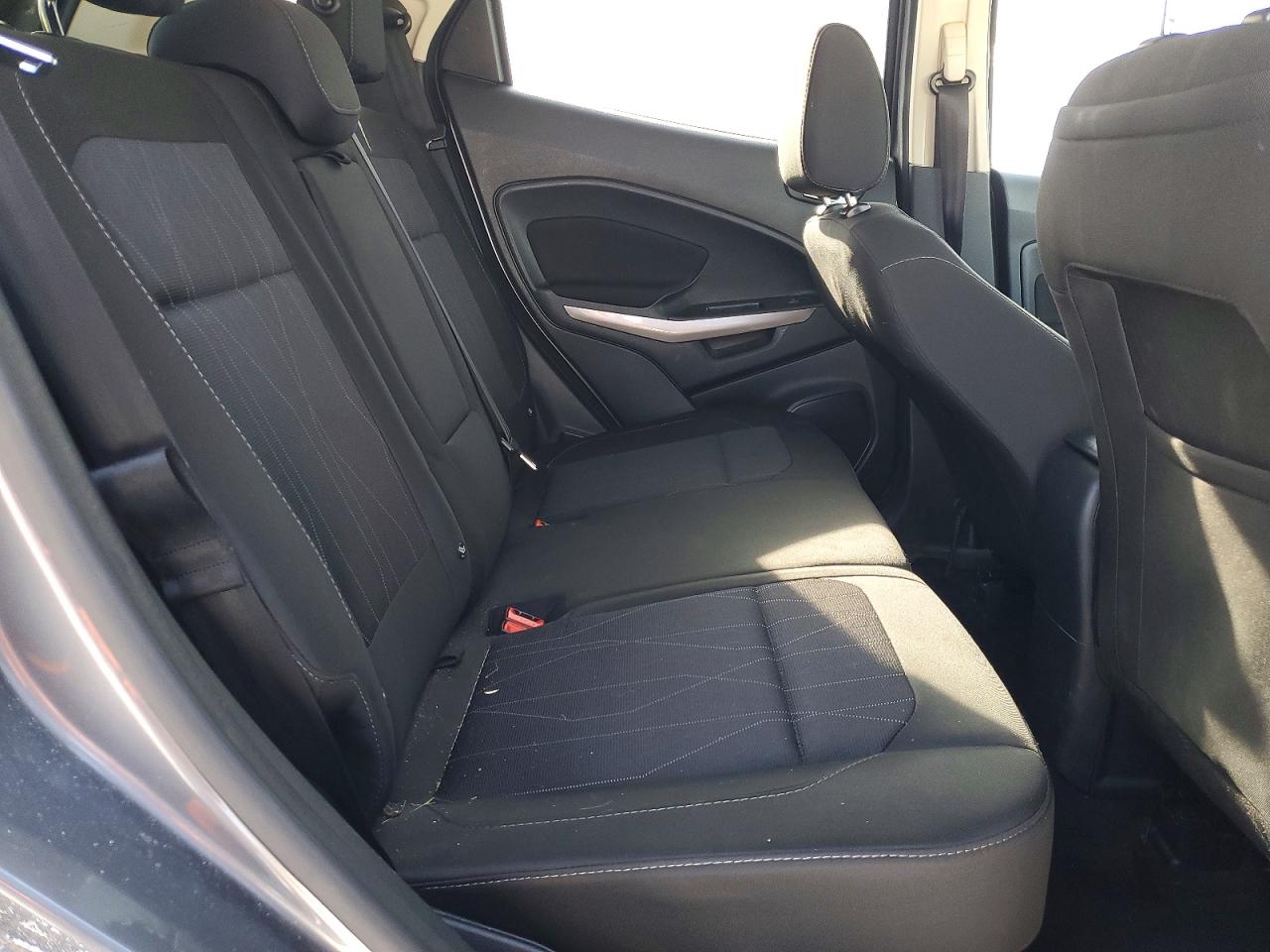 2021 FORD ECOSPORT SE photo 21