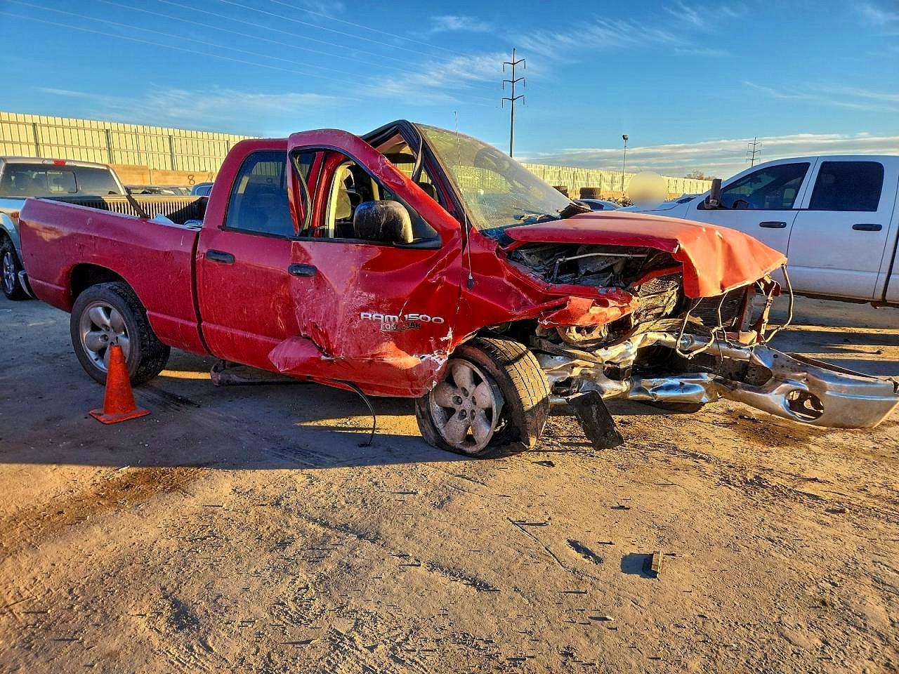 2004 DODGE RAM 1500 photo 4